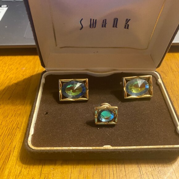 Crystal and Gold Cuffllink and tie clip set - Picture 2 of 2